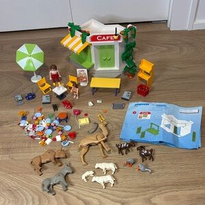 Playmobil Café Set with Figures and Accessories